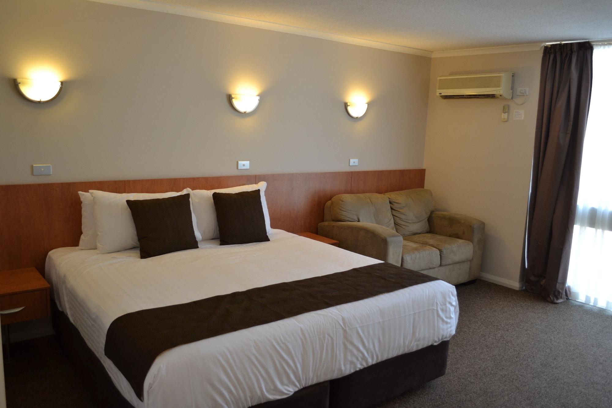 Best Western Chaffey Motor Inn Мілд'юра Екстер'єр фото