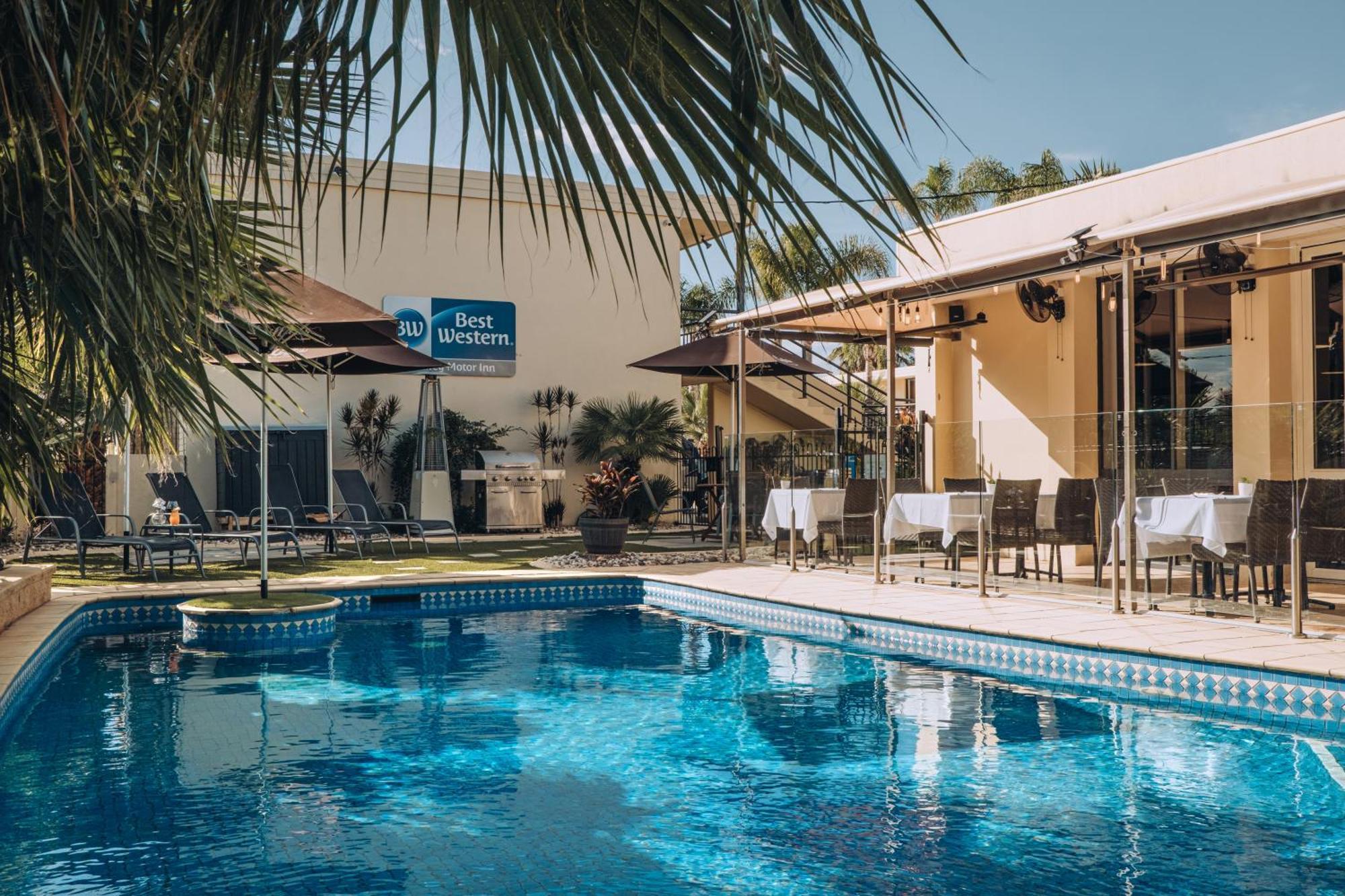Best Western Chaffey Motor Inn Мілд'юра Екстер'єр фото